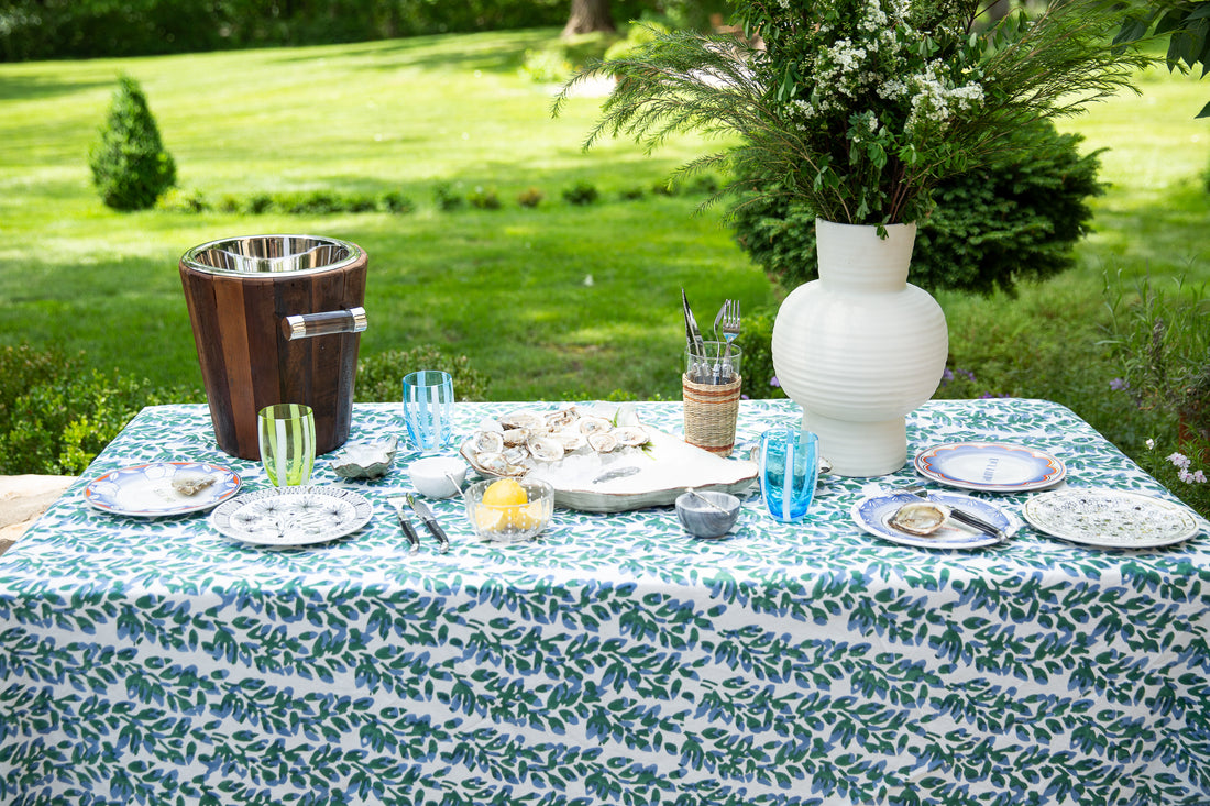 Dressing Your Tabletops: Types of Table Linens